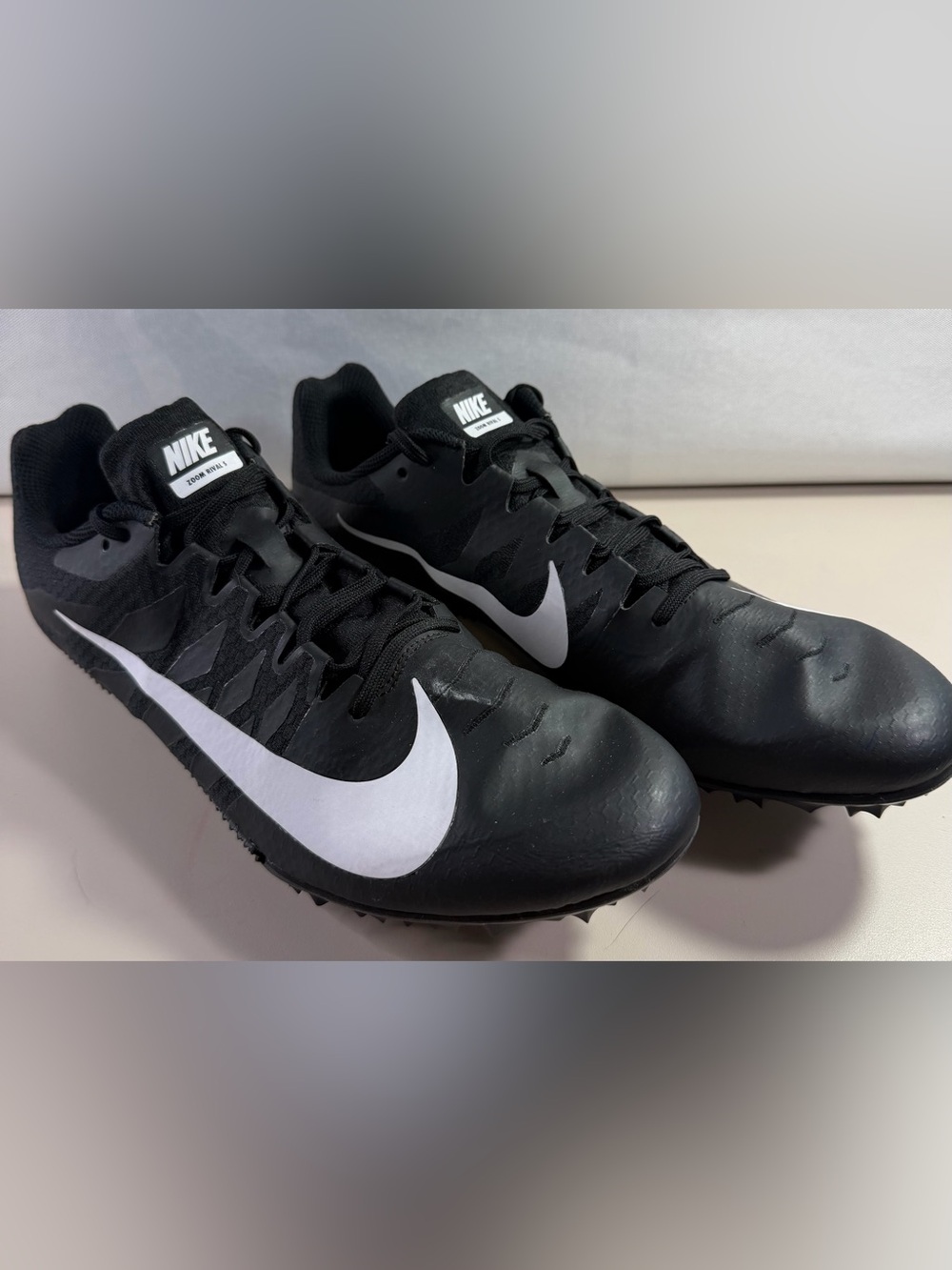 Nike Men’s track & field Black Athletic Spikes with White no spikes included